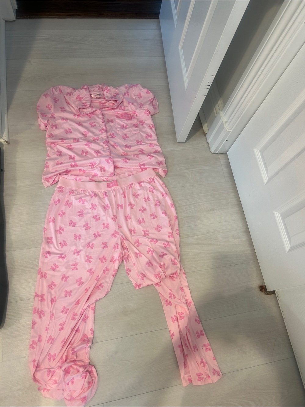 Juicy Couture Pink Butterfly Print Pajama Set